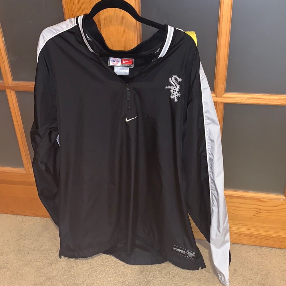 Chicago White Sox windbreaker